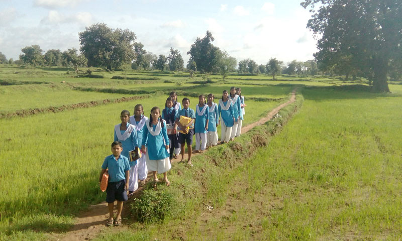 हचुवामा अंग्रेजी माध्यम