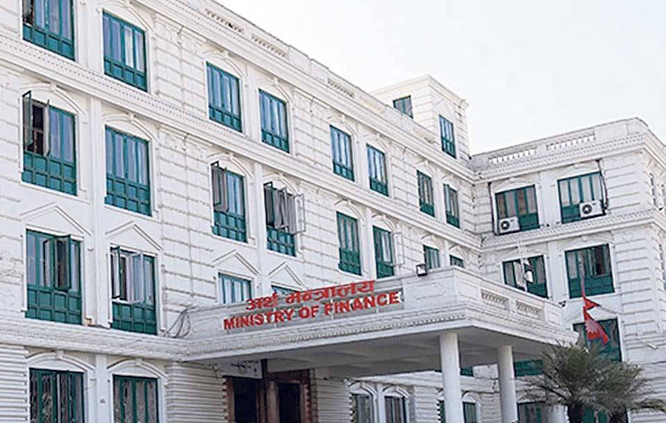 चालु खर्च धान्नकै लागि ऋण !