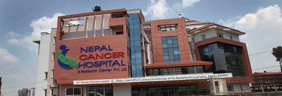 २६२ किमि पार गरी अस्पताल पुग्छन् क्यान्सरका बिरामी