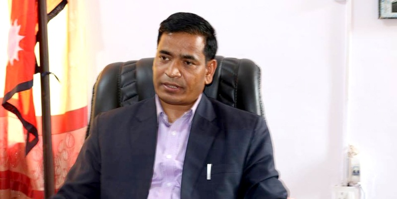एमालेका सांसदले जाेगाइदिए कर्णालीका मुख्यमन्त्रीकाे कुर्सी