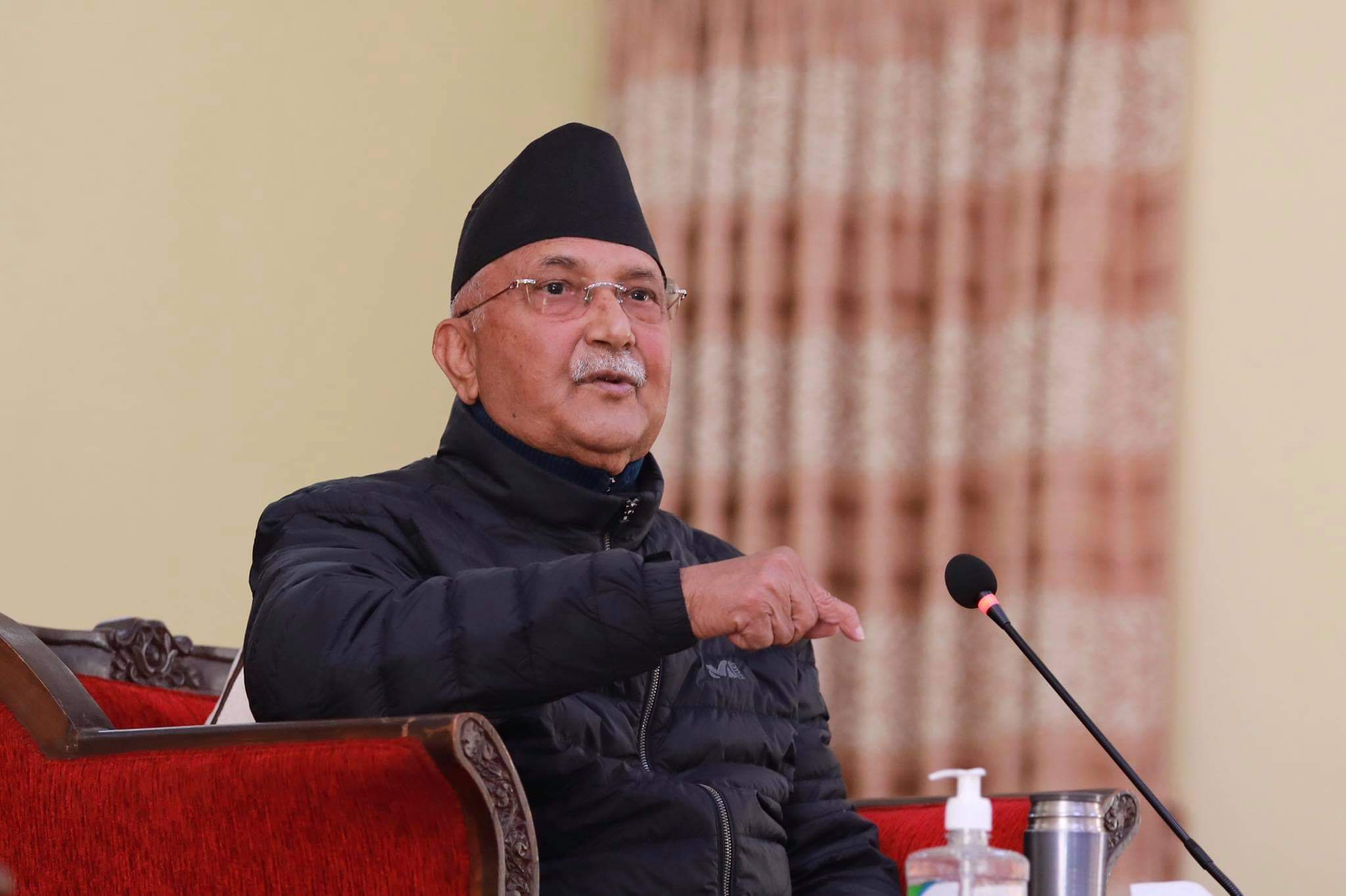 घोषणापत्रमा समेट्नुपर्ने विषय फागुन मसान्तभित्र केन्द्रीय कमिटीलाई पठाउन ओली पक्षको विशेष परिपत्र