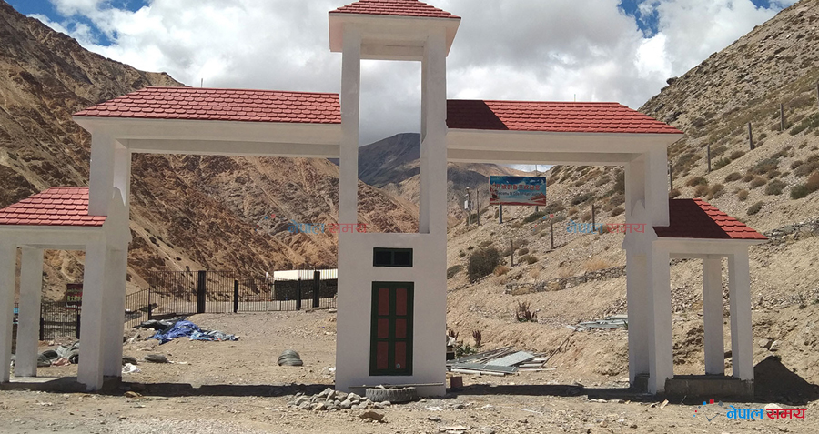 कर्णाली : समृद्धिको ‘ढोका’ खोल्दैन सरकार, बुझ्दैन सीमावासीका दुःख