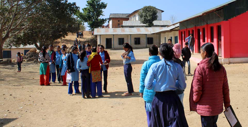 शिक्षक नियुक्तिमा दलका नेता र जनप्रतिनिधिको अवरोध