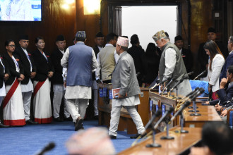 रास्वपा र राप्रपाद्वारा संसद् बैठक बहिस्कार 