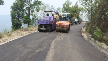 घ्याम्पेसाल पाँचखुवा देउराली ताकुकोट सडक  २८ वर्षपछि कालोपत्र, लागत कति?