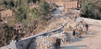बाढीपहिरोले गुल्मीका तीन वटा मुख्य सडक अवरुद्ध, यातायात प्रभावित