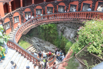 गुप्तेश्वर गुफामा पर्यटक आगमन बढ्यो