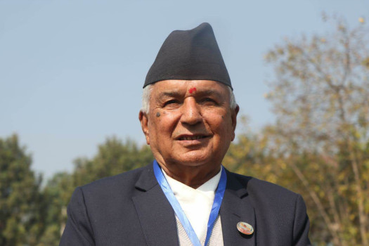 गणतन्त्रको राष्ट्रपति र राजतन्त्रको राष्ट्राध्यक्षबीच भिन्नता पुष्टि गर्नु छ रामचन्द्रलाई