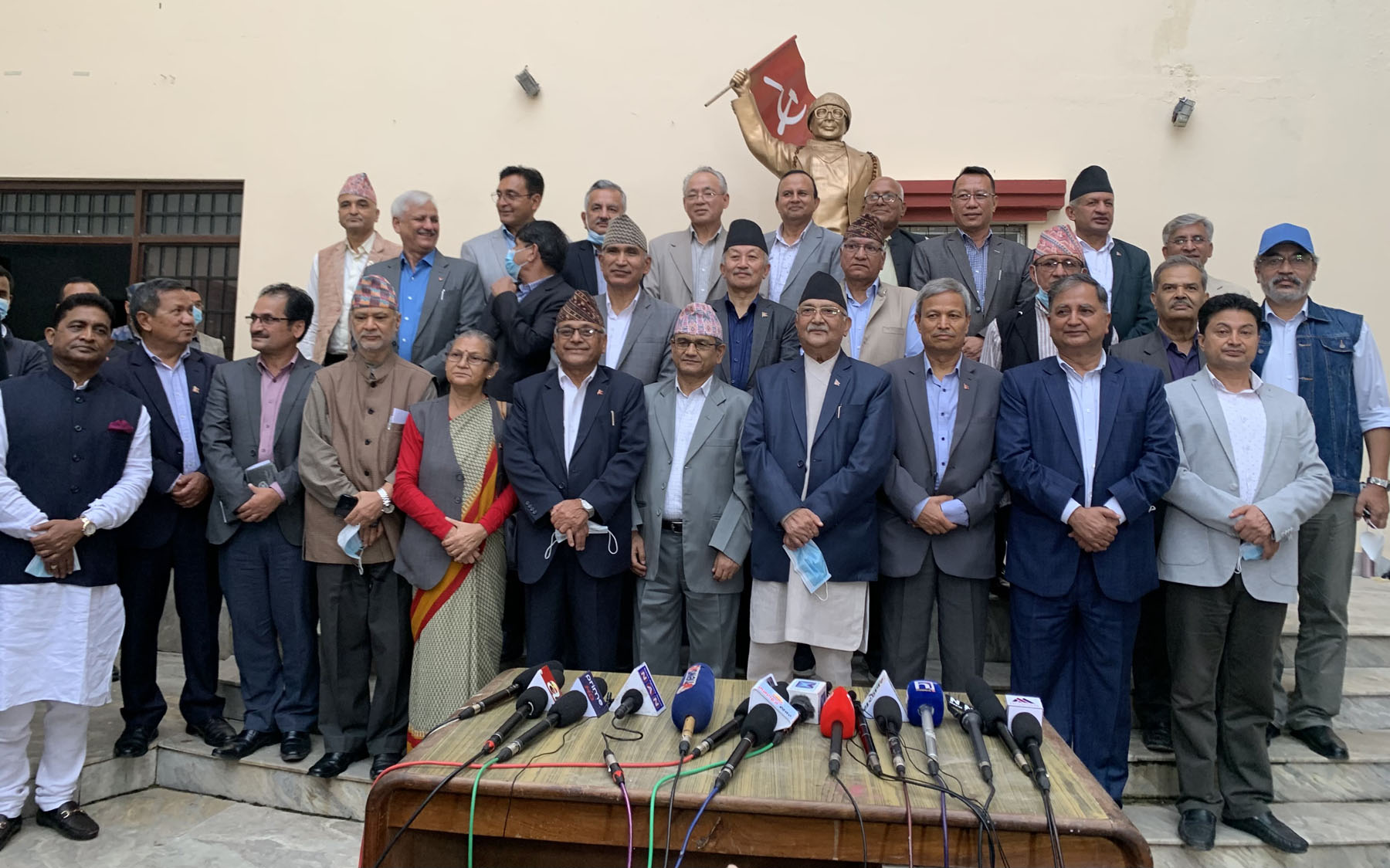 जनस्वास्थ्यका मापदण्ड पालना नगर्दा घट्न सकेन संक्रमण दर