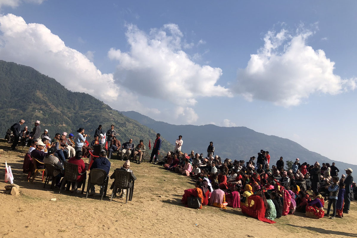 दैलेखमा गाउँ पसे उम्मेदवार, यस्तो छ चुनावी प्रतिस्पर्धा