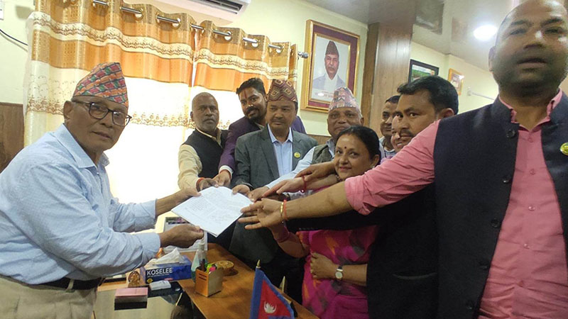 लुम्बिनीमा पद रिक्त नहुँदै मुख्यमन्त्रीको दाबी पेस