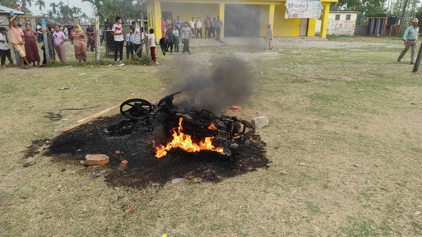 लेटाङमा आज पनि कर्फ्यू