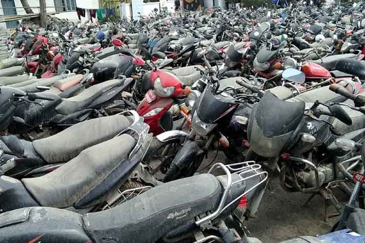 वर्षौंसम्म पनि मोटरसाइकल लिलाम हुनसकेन