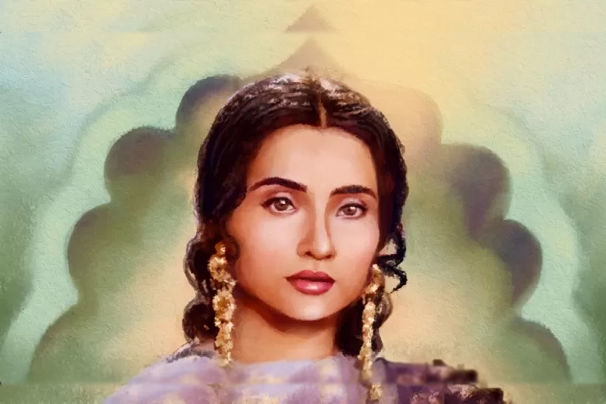 तीन तलाकमा आधारित फिल्म 'निकाह' जसका संवादमा बजिरहन्थ्यो ताली