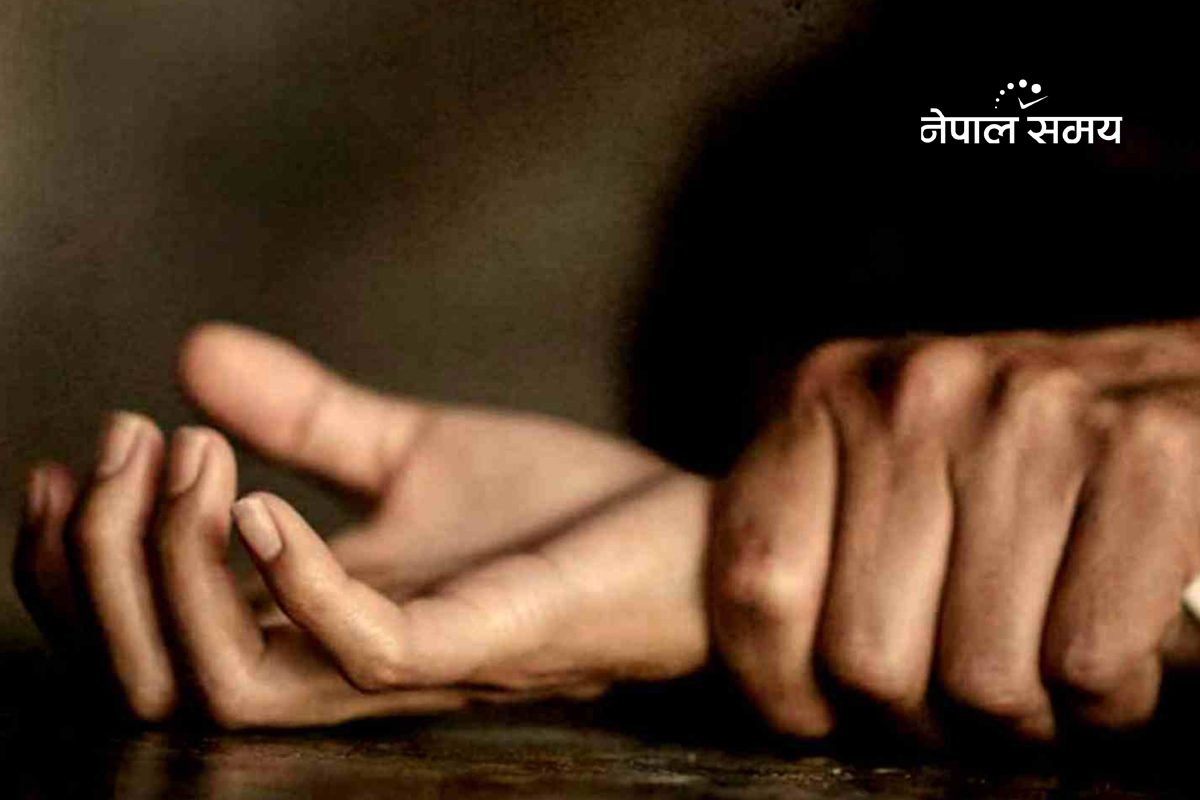 छोरी मारिदिने धम्की दिँदै बुहारीमाथि ससुराको जबरजस्ती, उजुरीपछि फरार