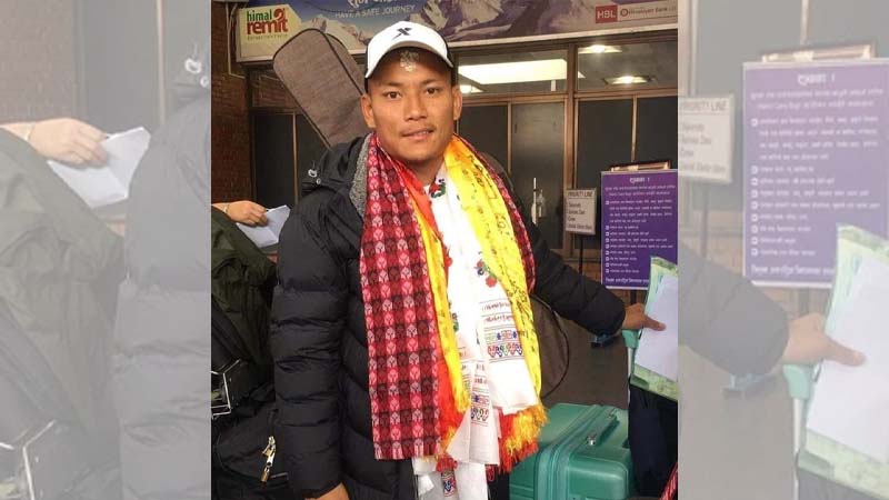ए डिभिजन चल्दाचल्दै अष्ट्रेलियातर्फ लागे सुनिल बल